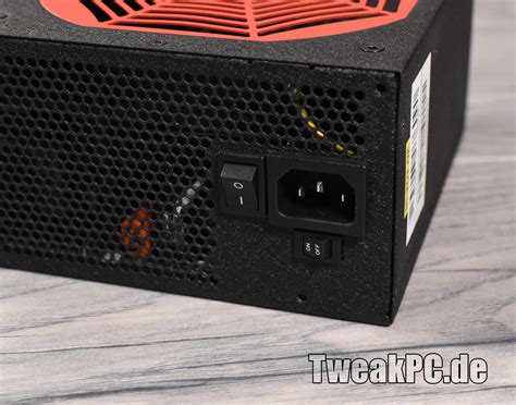 Chieftec Chieftronic PowerPlay im Test - Technische Daten ...