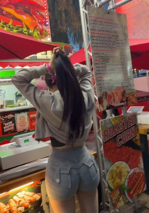 NOHEMY ⋆˙ ♡ (@nohemyoro) - Urlebird