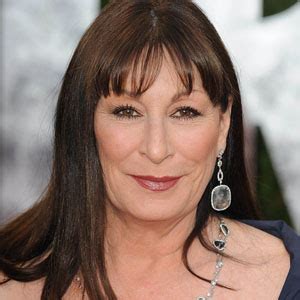 Anjelica Huston Nude Photos Could Affect Actress Career A New Poll Suggests The Celebrity Post