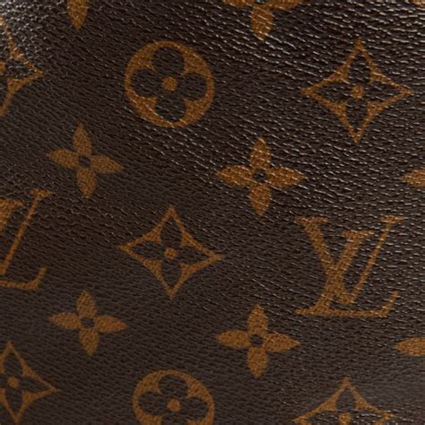 Louis Vuitton Artsy GM Handbag Clinic