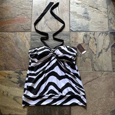 Hot Sexy Dana Buchman Bikini Pics