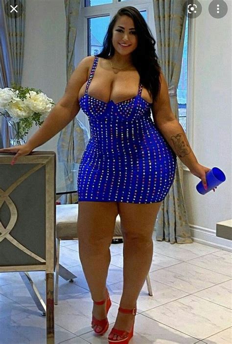 Curvy Women Outfits Sexy Curvy Women Voluptuous Women Curvy Women