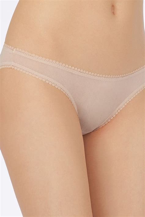On Gossamer Mesh Hip Bikini Women S Shapewear Lingerie