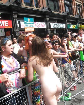 Fully Naked Girl At Pride In Toronto Porn Pictures Xxx Photos Sex Images Pictoa