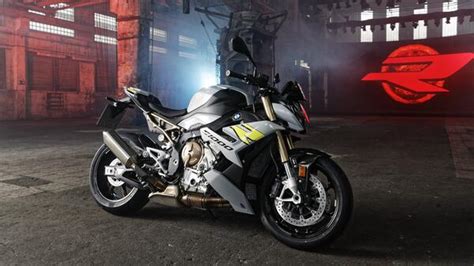 BMW S R Naked Roadster Review Autotrader