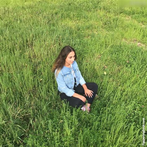 Joanachlips Nude OnlyFans Leaks Fappening FappeningBook