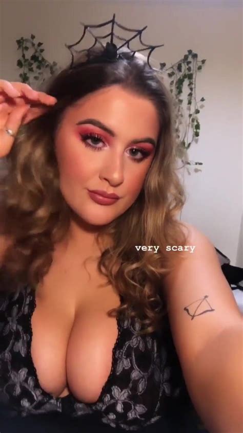 Not Scary At All Porn Video Nebyda
