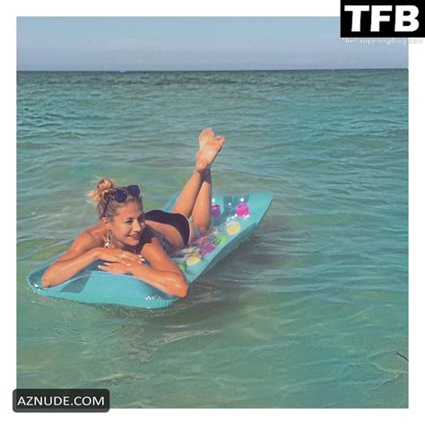 Fiona Erdmann Nude And Sexy Photos Collection Aznude