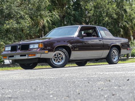 1987 Oldsmobile Cutlass 442 | Survivor Classic Cars Services