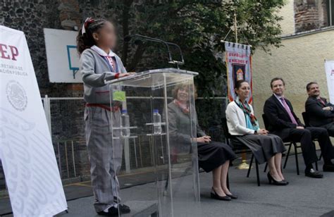 Chilango Para Cu Ndo El Pelo Largo Y La Abolici N De Los Uniformes