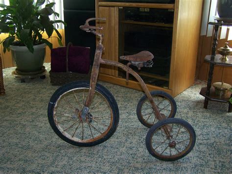 Vintage Tricycle | Collectors Weekly