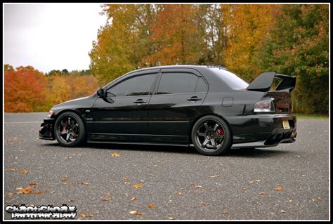 MODIFIED CARS: EVO 8 IN BLACK