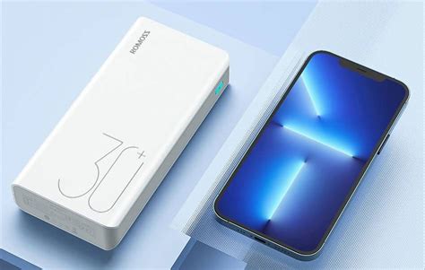 Romoss Sense 8+ 30000mAh Power Bank (White) - MegaDron