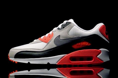 Swag Craze: Introducing the Nike Air Max 90 OG ‘Infrared’