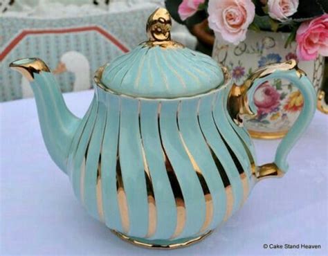 Pin By Serpil Serdar On Turkuaz Tea Pots Vintage Tea Pots Tea Cups