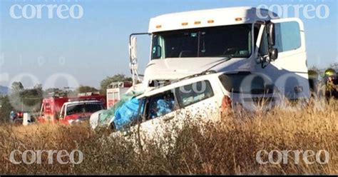 Choque En Carretera A Doctor Mora Deja Dos Muertos En San Miguel De