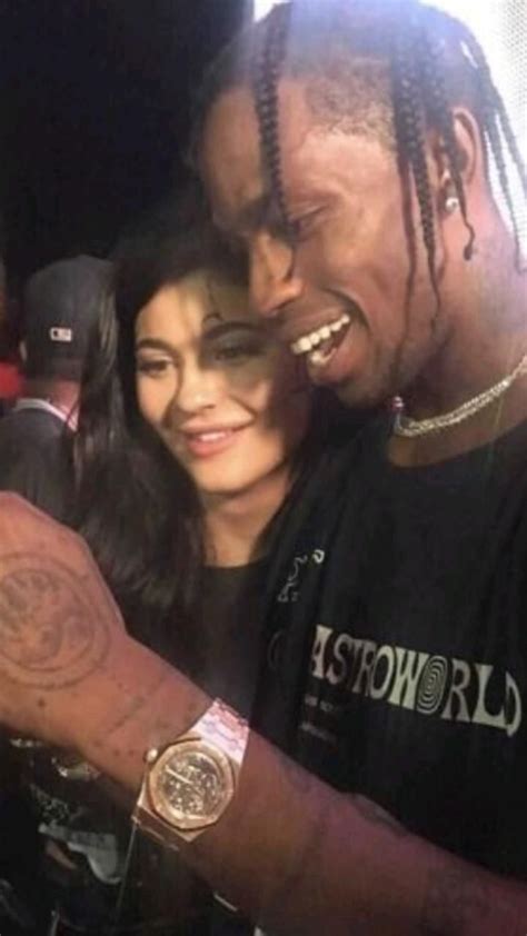 Pin auf Kylie jenner