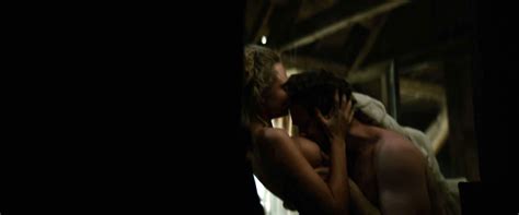 Nude Video Celebs Cara Delevingne Nude Tulip Fever