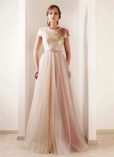 Tendência bridal 2020 vestido de noiva nude Lalá Noleto