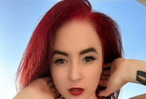 Are My Tits Distracting PEACHES VIP NO PPV Official Photos Loyalfans