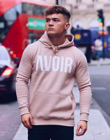 Boy Me Tu Revista Gay Online