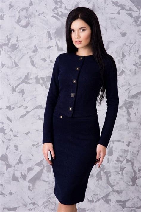 Красивые женские деловые костюмы 2025 - фото, модные деловые костюмы ...
