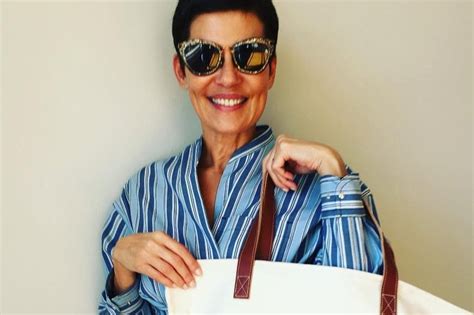 Cristina Cordula affiche son corps de rêve en bikini