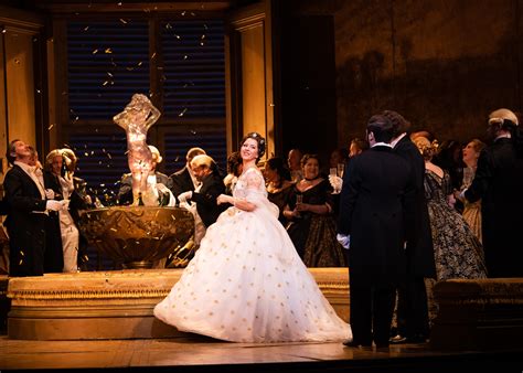 Royal Opera House - La traviata | Gallery | Lisette Oropesa