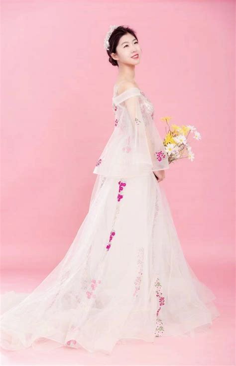 Chinese Woman Take Off Your Clothes Photo Porn Pic