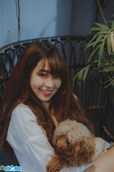 Hot girl Đỗ Khánh Vân