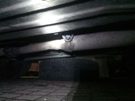 Замена резинок глушителя — Lada 2114, 1,5 л, 2007 года | своими руками ...