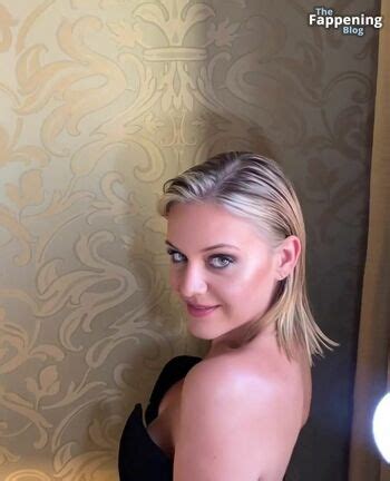 Kelsea Ballerini Kelseaballerini Nude Leaks TheFappening