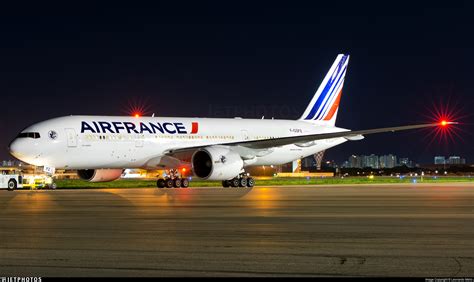 F GSPZ Boeing 777 228 ER Air France Leonardo Mello JetPhotos