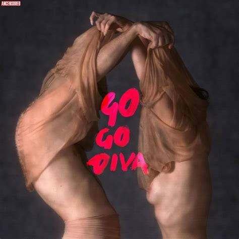 Naked Veronica Lucchesi Added By AQVILA