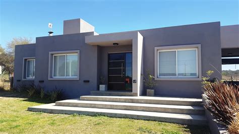 Fachada Moderna En Tonos De Gris Homify Fachadas De Casas Modernas