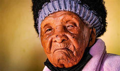Worlds Oldest Woman Dies At 128 After Living Through 3 Centuries