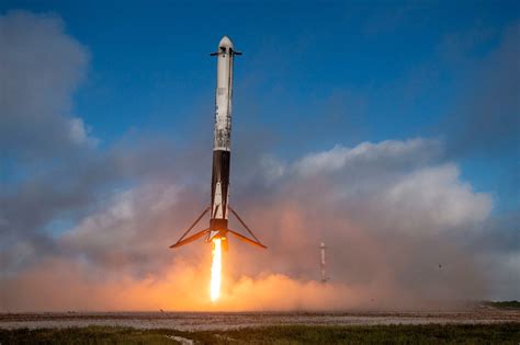 El Cohete Falcon Heavy De Spacex Será El Caballo De Batalla De La Nasa