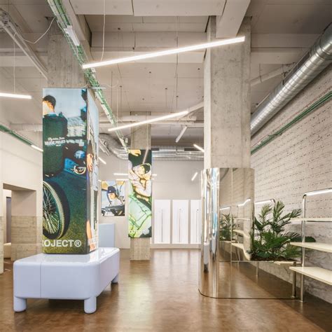 El Departamento Turns Hangar Into Dystopian Like Nude Project Bilbao