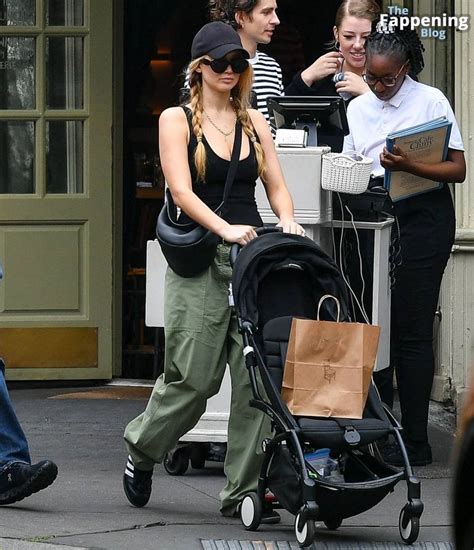 Jennifer Lawrence Jenniferlawrence Queen Jewels Nude OnlyFans