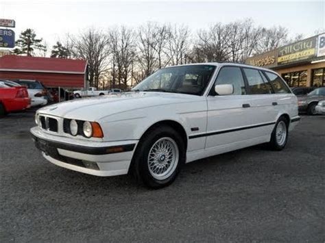 1995 BMW 525i Touring Wagon Start Up, Engine, and In Depth Tour - YouTube