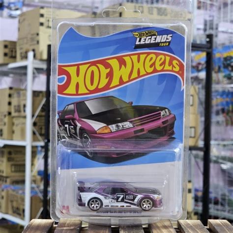Hot Wheels Nissan Skyline Gt R R Legends Tour Shopee Malaysia