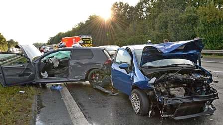 Drei Unfälle auf der A2 Mehrere Schwerverletzte bei Massen Crashs