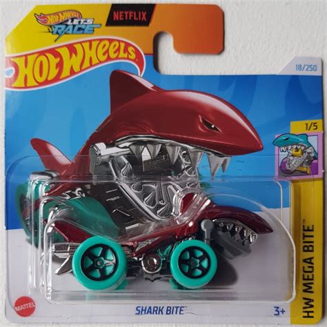 Hot Wheels Shark Bite
