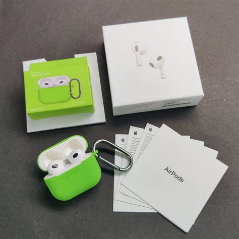 Airpods 3 with case