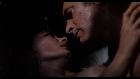 Naked Sheree North In Lawman