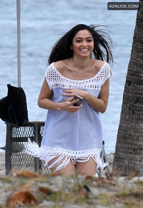 Ambra Gutierrez Poses In Sex Bikini For A Photoshoot On The Beach In Miami AZNude