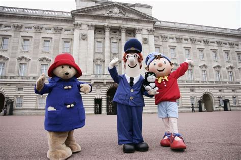 The Connection Between Queen Elizabeth Ii And Paddington Bear Explained