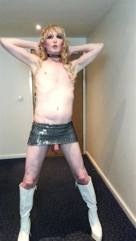 Sissy Poses Topless Nude Pics XHamster