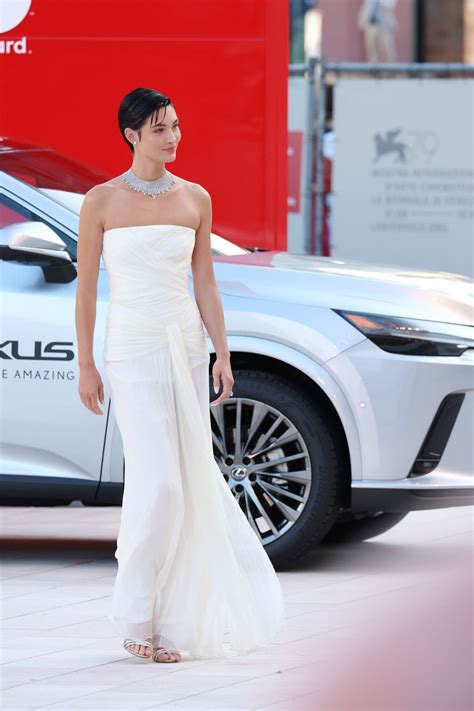 local residents are angry about liverpool street elizabeth line noise 6