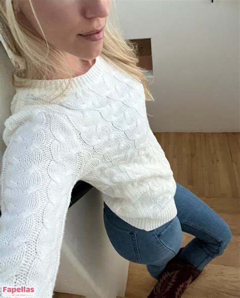 Blonde Mel Aka Blondemel Aka Melblonde09 Aka Petiteblondemel Nude Leaks OnlyFans Fapellas